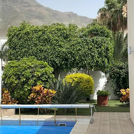 Parque Del Conde, Ocean View Vila *