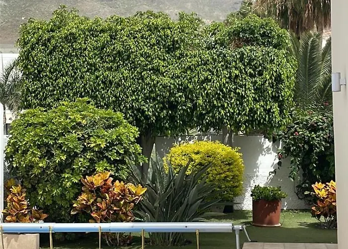 Parque Del Conde, Ocean View Villa *