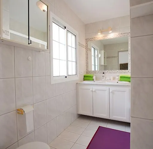 Parque Del Conde, Ocean View