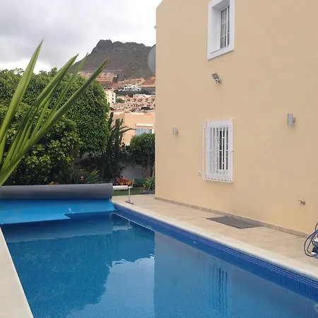 Parque Del Conde Villa Costa Adeje (Tenerife)