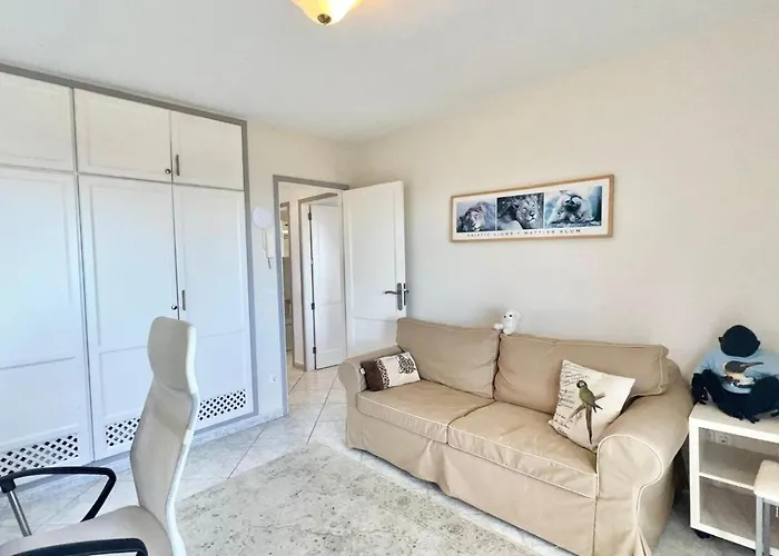 Parque Del Conde, Ocean View אדחה